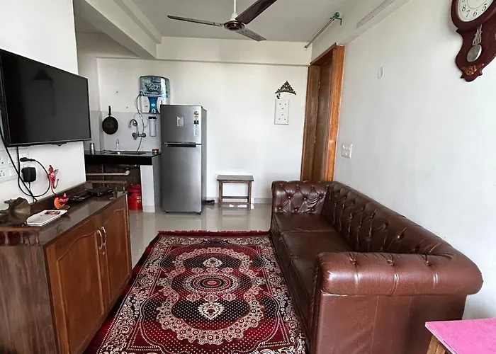 Prime Loc Fully Furnished 1Bhk Dwarka Sector 23B